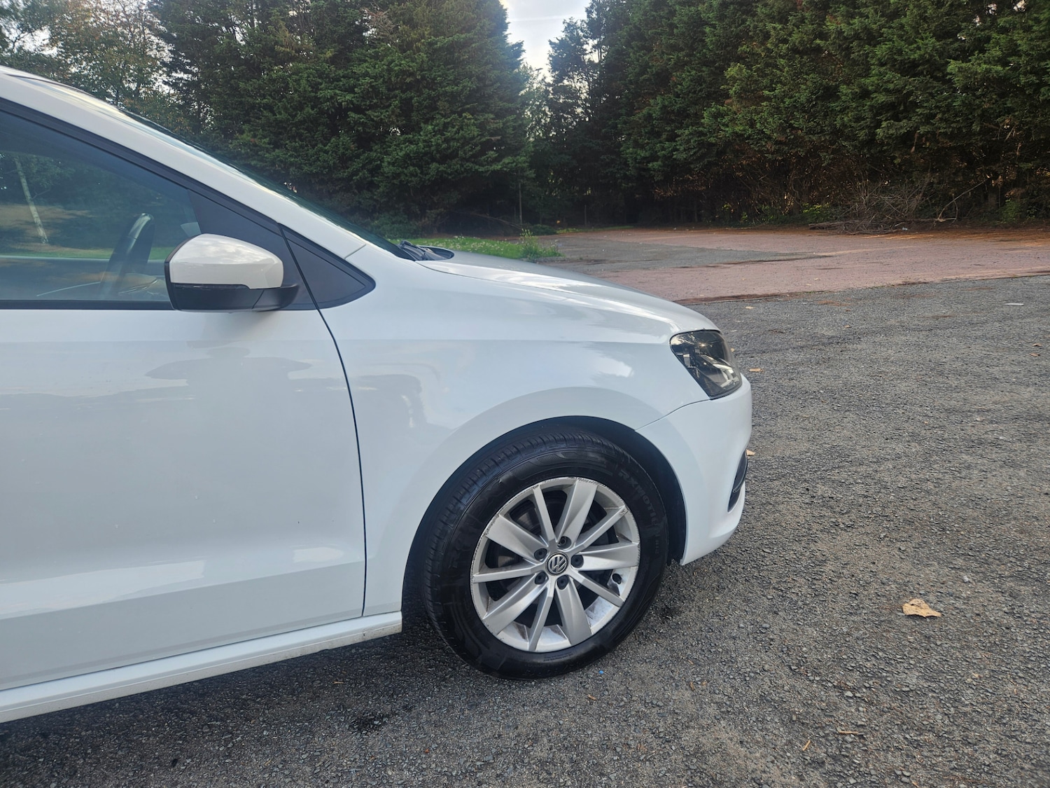 Used Volkswagen Polo 2015 for sale - 76363120: Photo 11