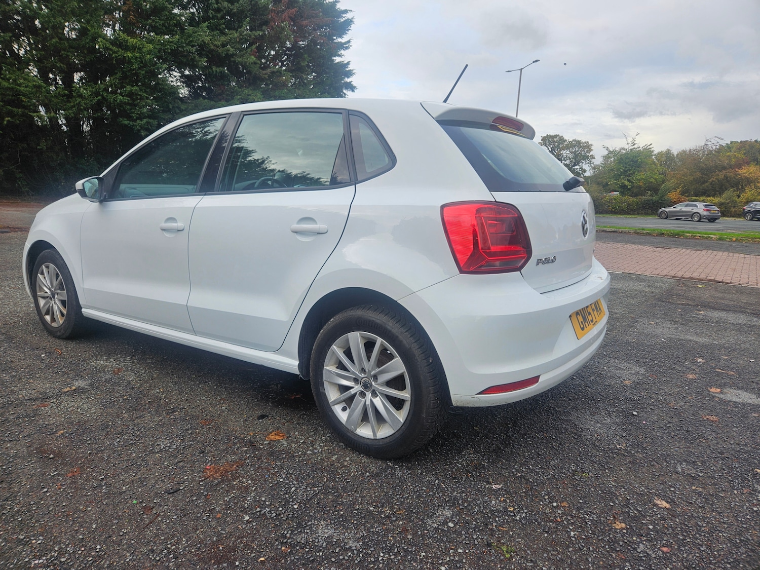 Used Volkswagen Polo 2015 for sale - 76363120: Photo 6