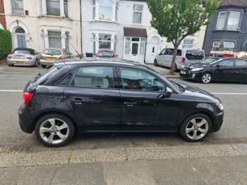 2015 (15) - 1.0 TFSI Sport 5dr