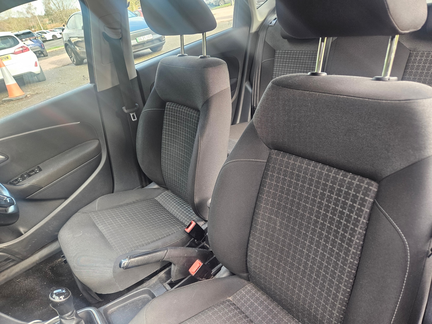 Used Volkswagen Polo 2015 for sale - 76554520: Photo 16