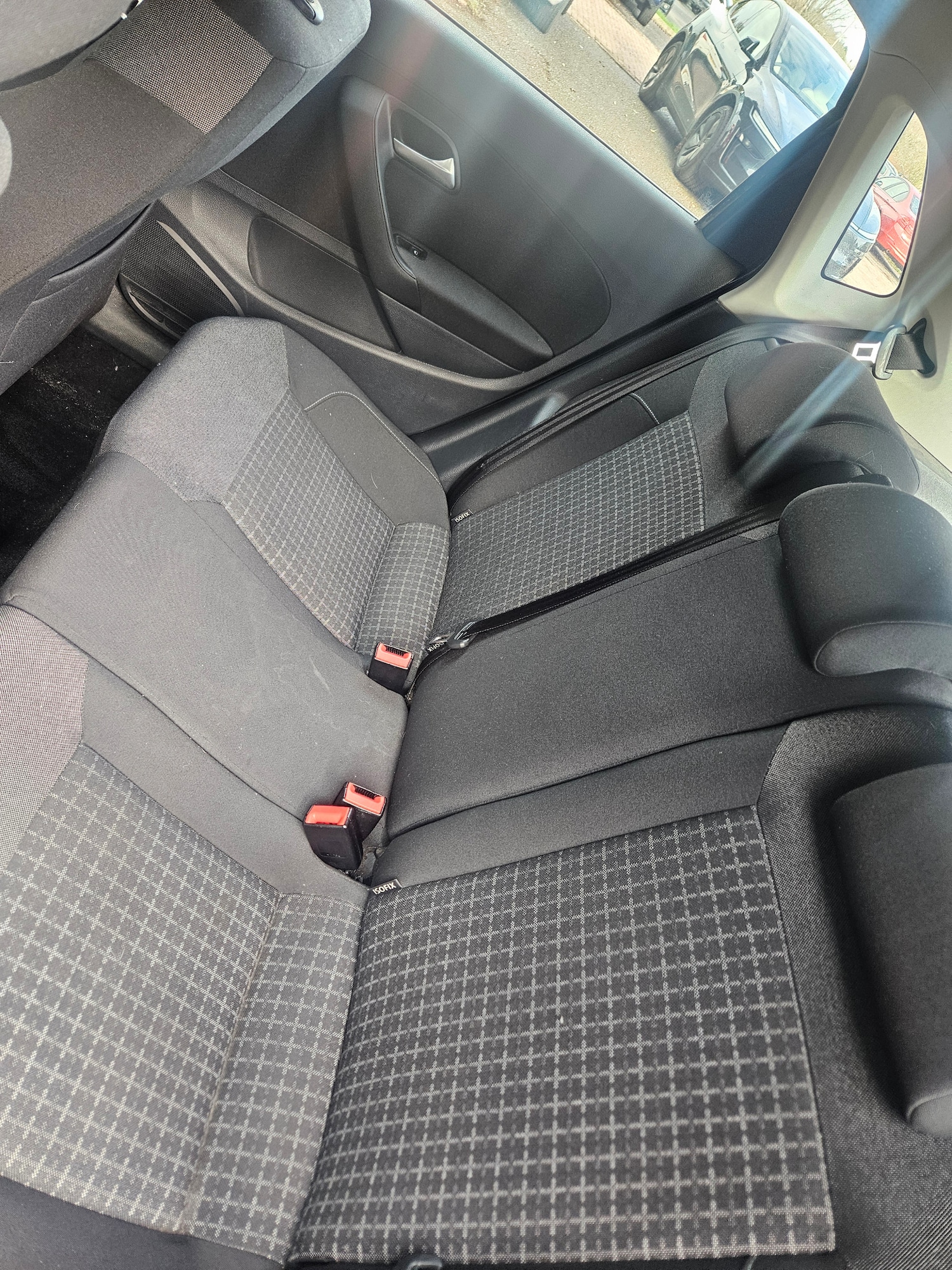 Used Volkswagen Polo 2015 for sale - 76554520: Photo 19