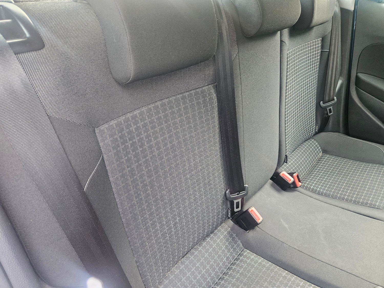 Used Volkswagen Polo 2015 for sale - 76554520: Photo 20