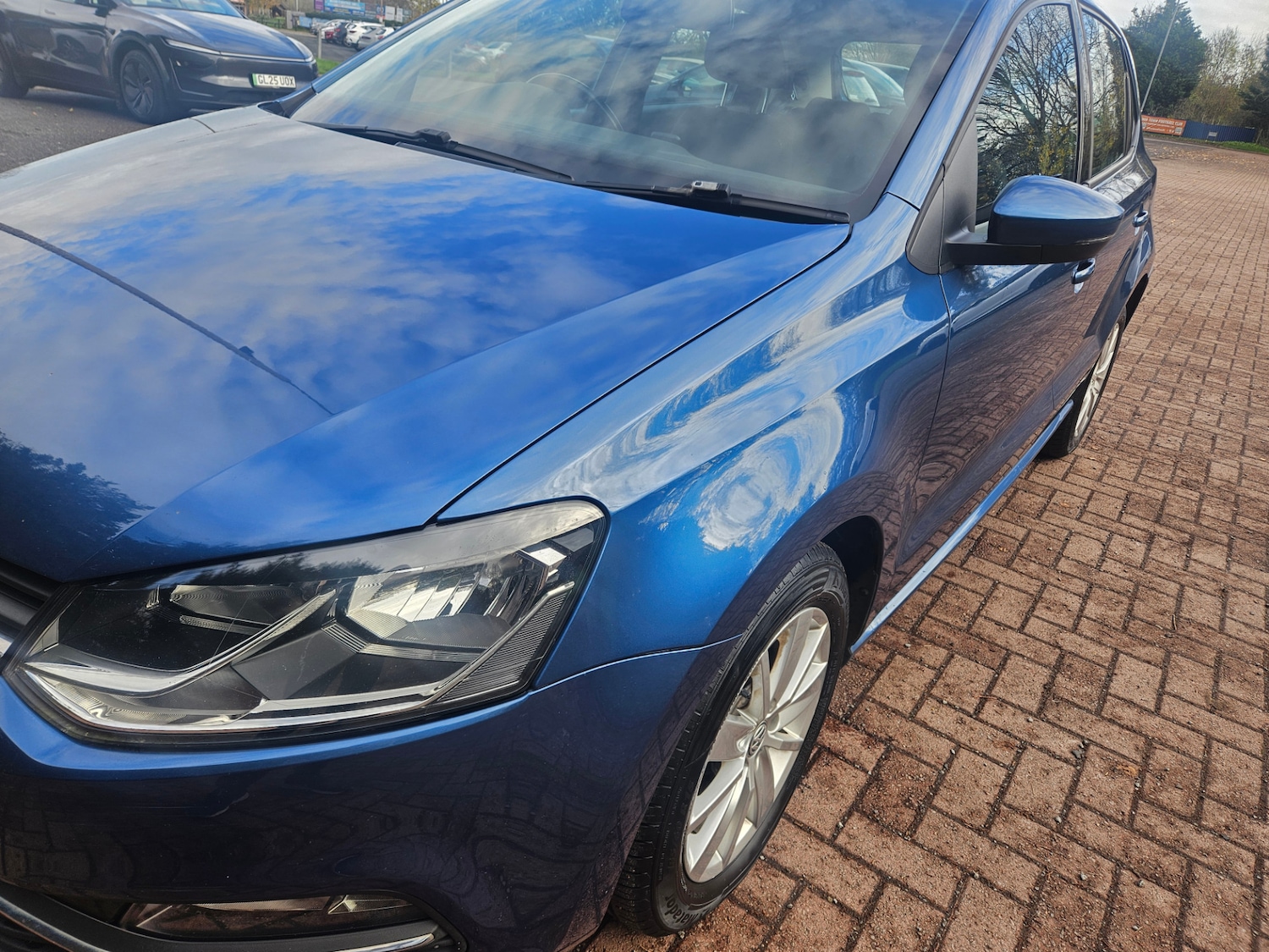 Used Volkswagen Polo 2015 for sale - 76554520: Photo 22