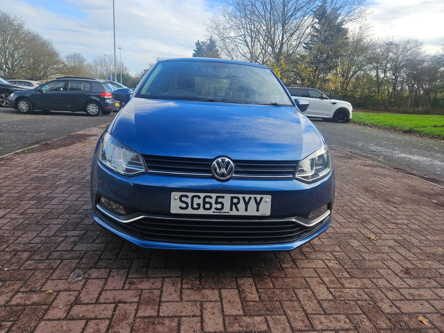 Used Volkswagen Polo 2015 for sale - 76554520: Photo 7