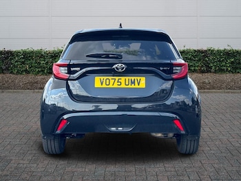 Used Toyota Yaris 2025 for sale - 79305420: Photo