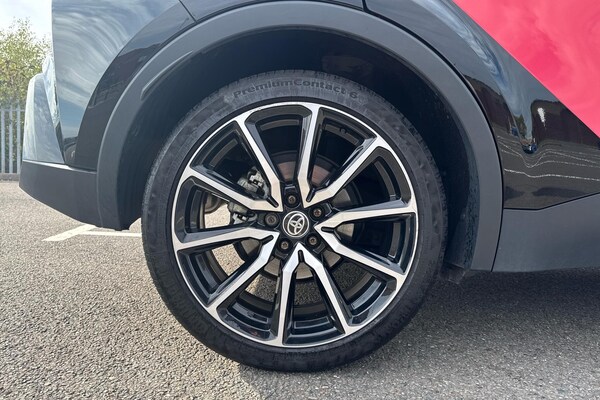Used Toyota C-HR 2024 for sale - 76025869: Photo 18