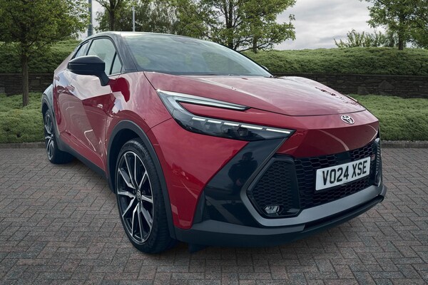 Used Toyota C-HR 2024 for sale - 76025869: Photo 1
