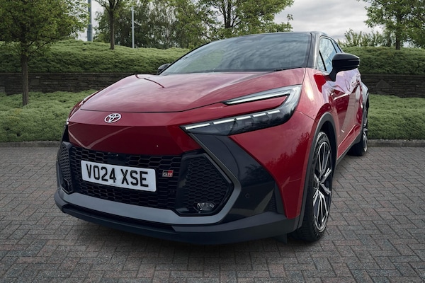 Used Toyota C-HR 2024 for sale - 76025869: Photo 3