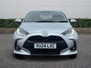 Used Toyota Yaris 2024 for sale - 77971427: Photo
