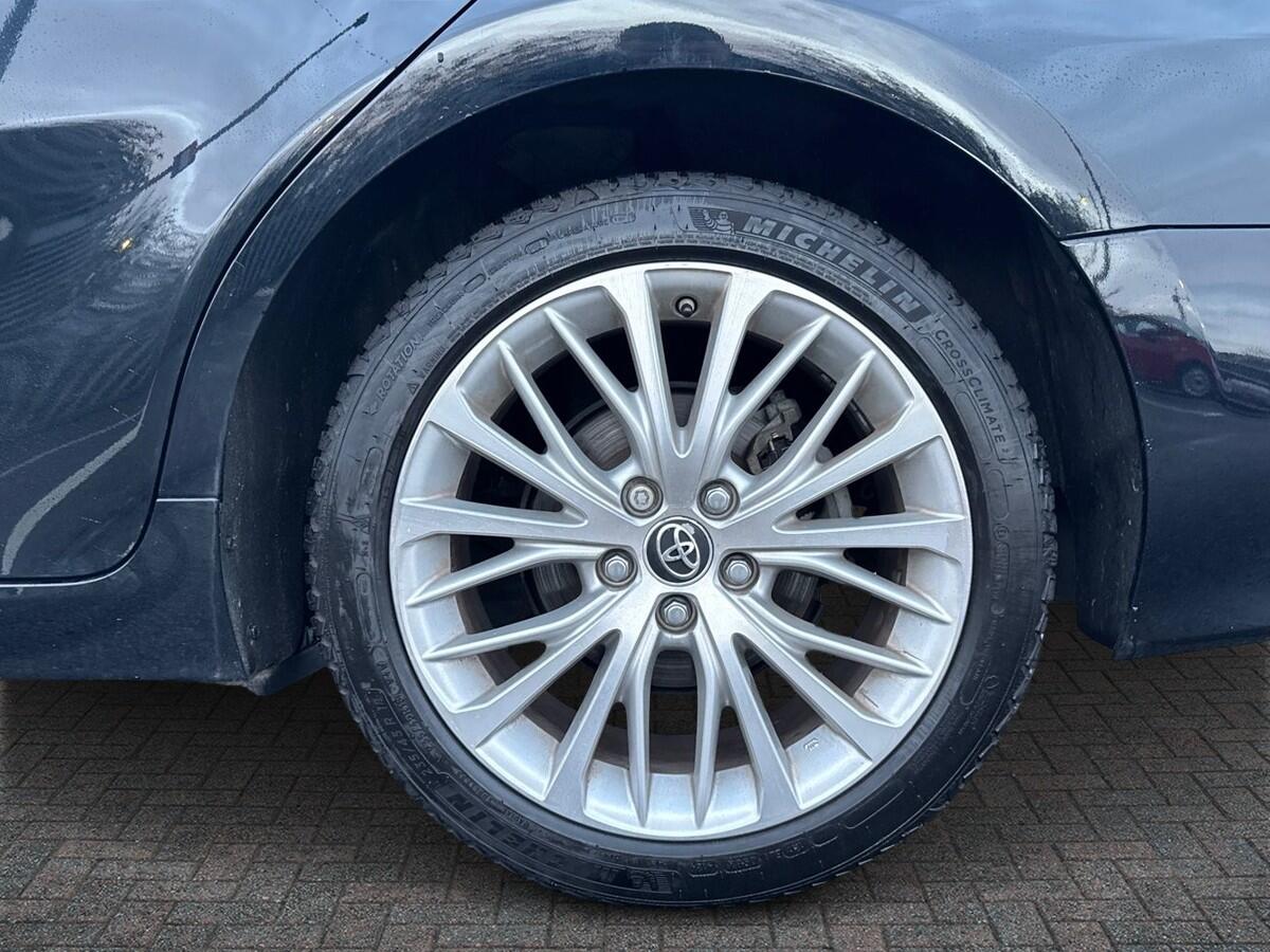 Used Toyota Camry 2019 for sale - 77052385: Photo 6