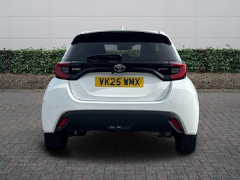 Used Toyota Yaris 2025 for sale - 78879958: Photo