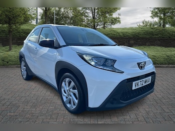 2022 (72) - 1.0 VVT-i Pure 5dr