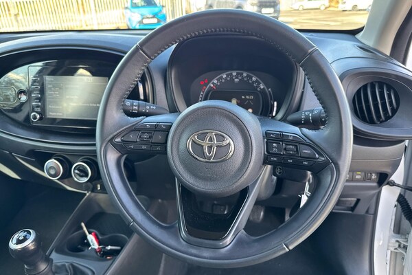 Used Toyota Aygo X 2022 for sale - 75659589: Photo 6