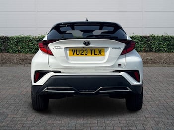 Used Toyota C-HR 2023 for sale - 79713697: Photo