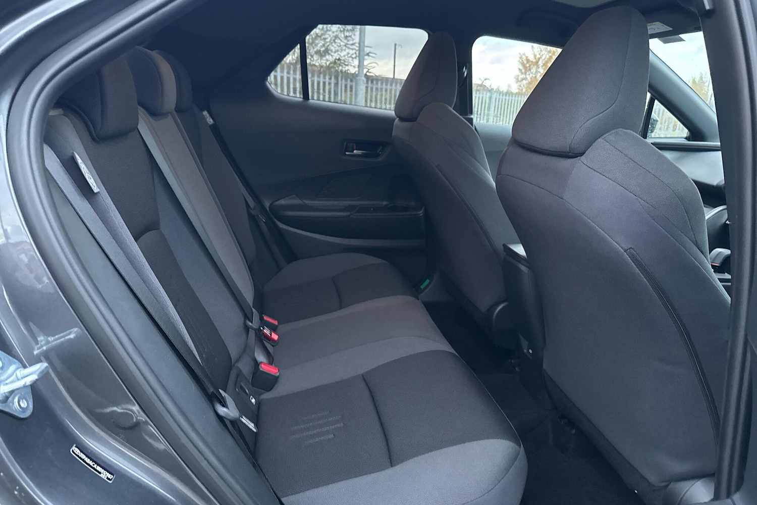 Used Toyota C-HR 2024 for sale - 76937252: Photo 13