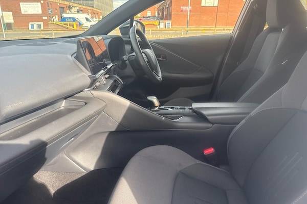 Used Toyota C-HR 2024 for sale - 75721550: Photo 10