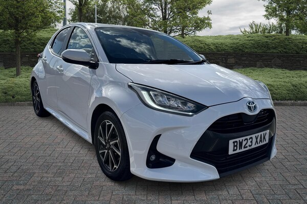 Used Toyota Yaris 2023 for sale - 75733604: Photo 1