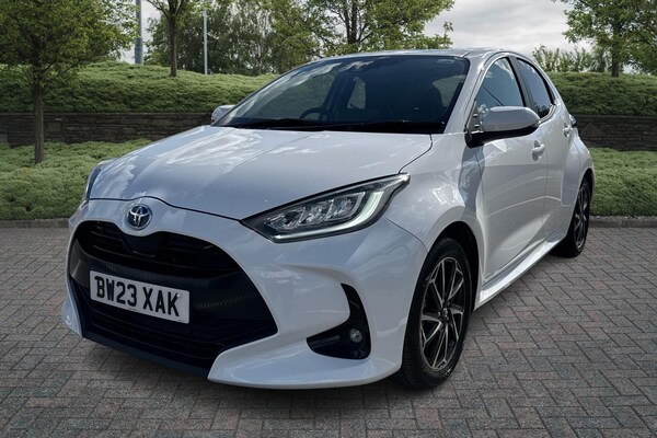 Used Toyota Yaris 2023 for sale - 75733604: Photo 3