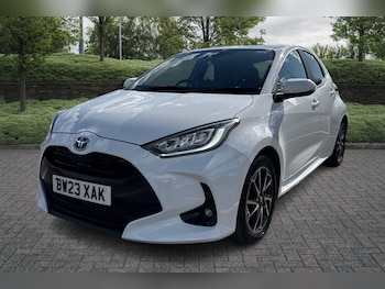 Used Toyota Yaris 2023 for sale - 75733604: Photo