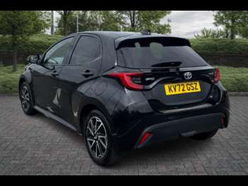 Used Toyota Yaris 2022 for sale - 74991553: Photo