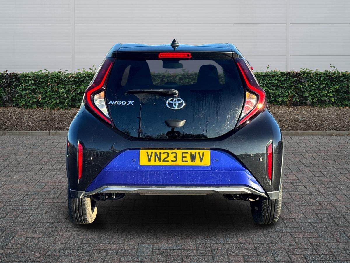 Used Toyota Aygo X 2023 for sale - 76647396: Photo 4