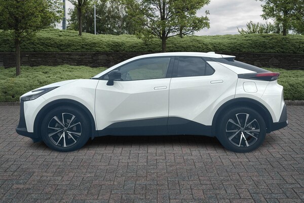 Used Toyota C-HR 2024 for sale - 75659617: Photo 17