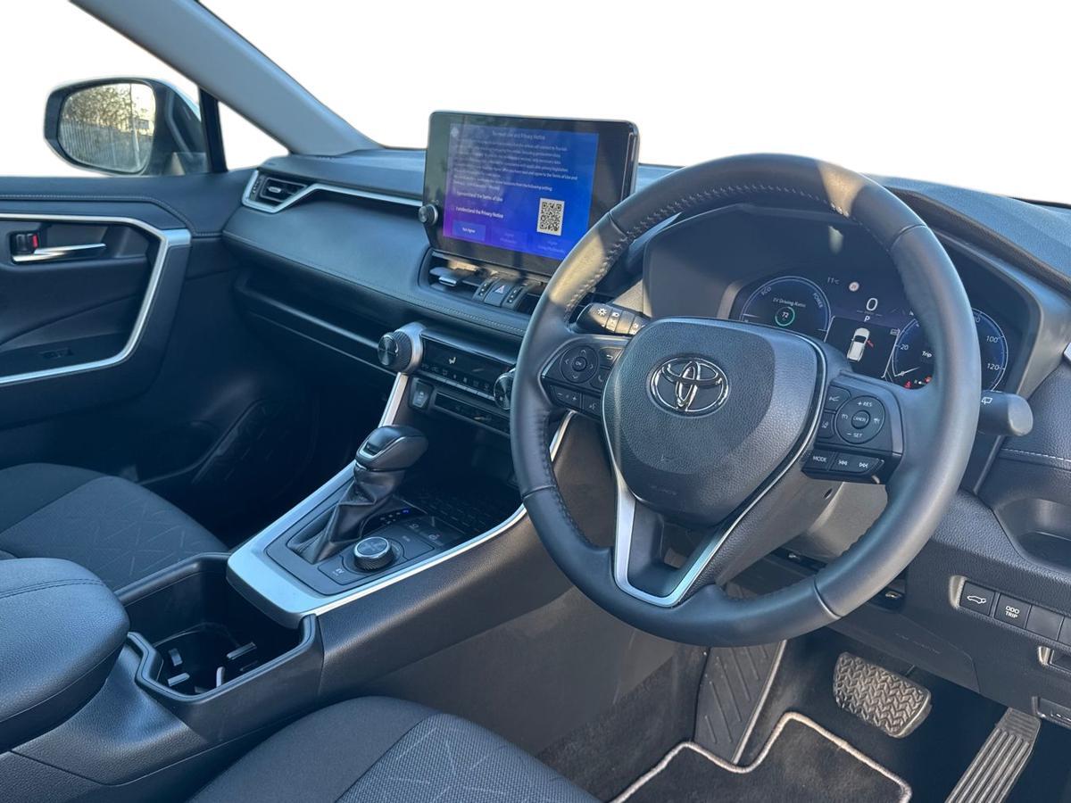 Used Toyota RAV4 2023 for sale - 77013432: Photo 12