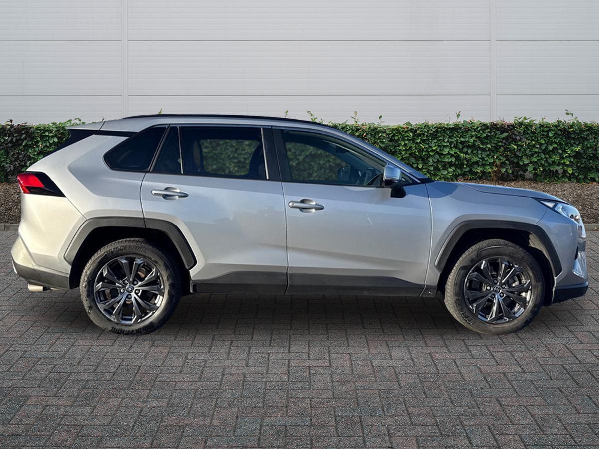 Used Toyota RAV4 2023 for sale - 77013432: Photo 5