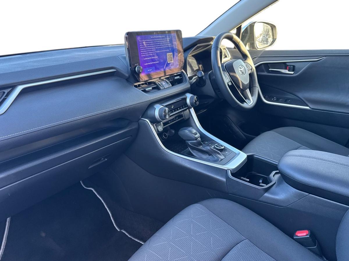 Used Toyota RAV4 2023 for sale - 77013432: Photo 7