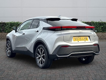 Used Toyota C-HR 2025 for sale - 78472387: Photo