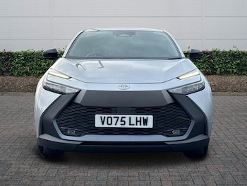 Used Toyota C-HR 2025 for sale - 78472387: Photo