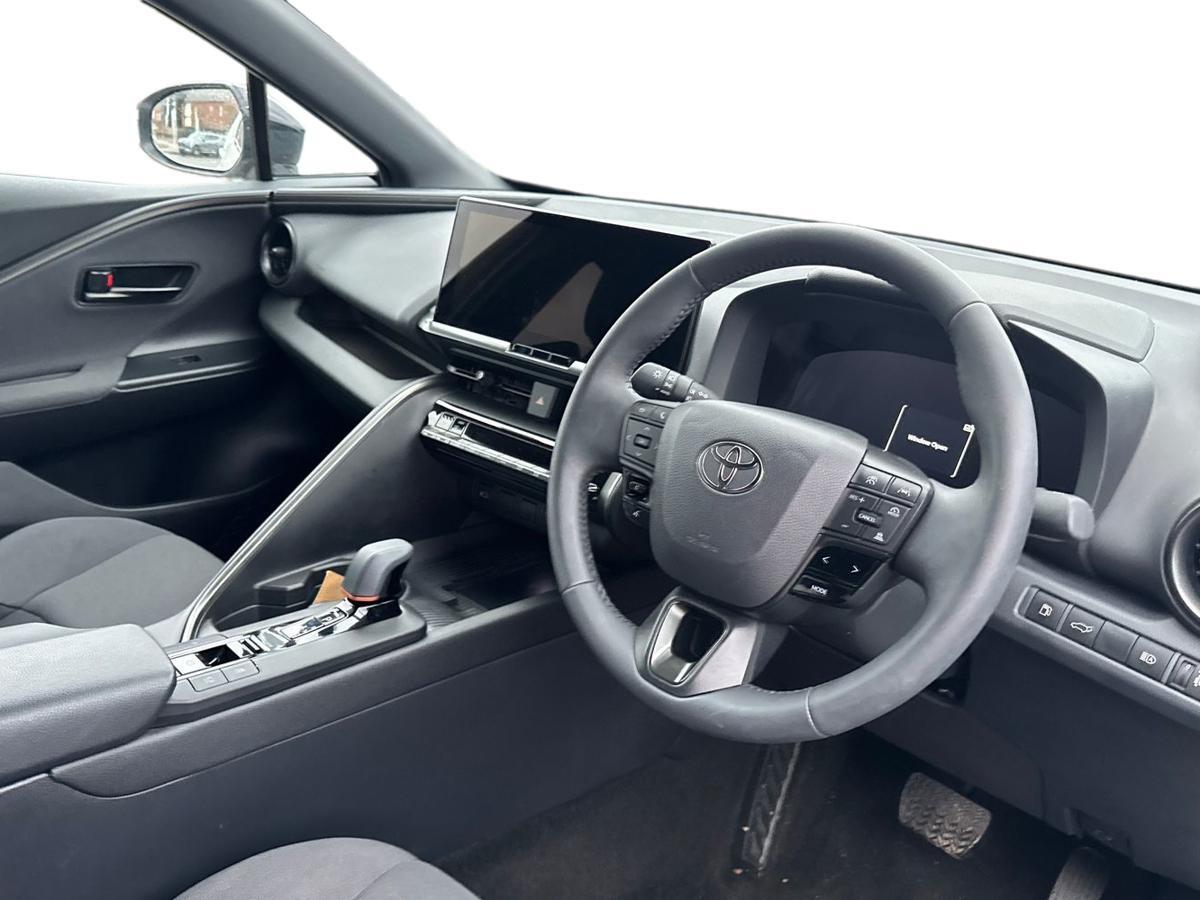 Used Toyota C-HR 2024 for sale - 77498105: Photo 12