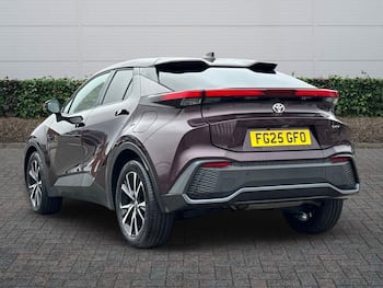 Used Toyota C-HR 2025 for sale - 79647063: Photo