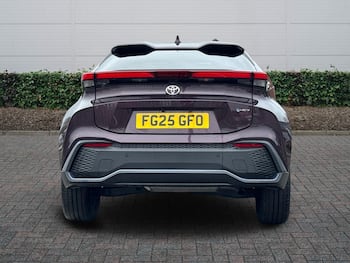 Used Toyota C-HR 2025 for sale - 79647063: Photo
