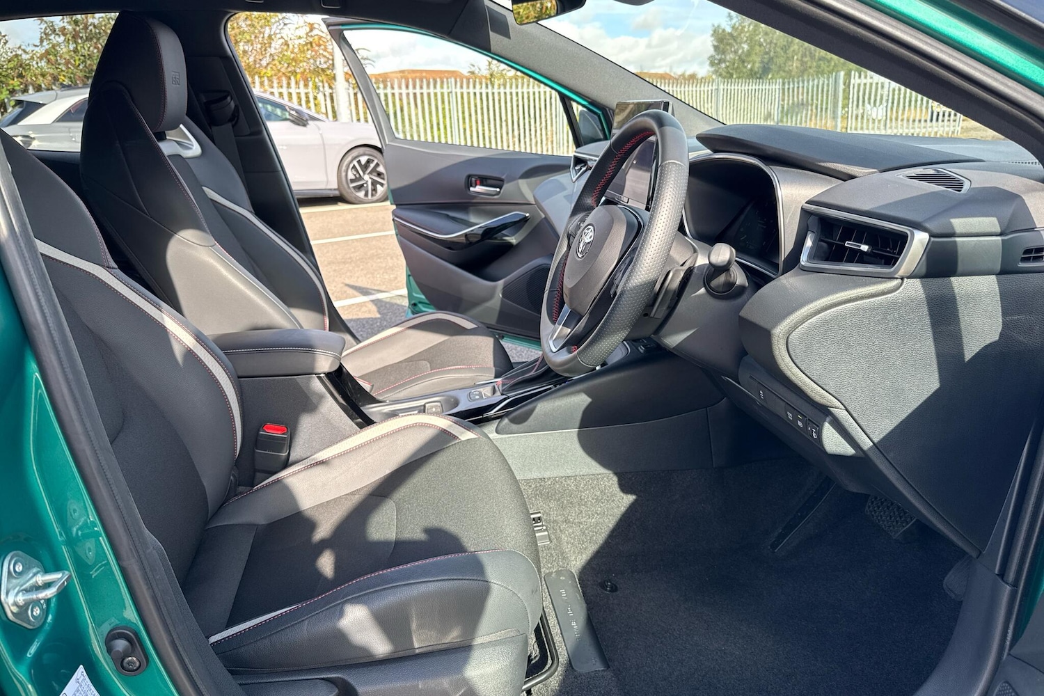 Used Toyota Corolla 2024 for sale - 76327822: Photo 11