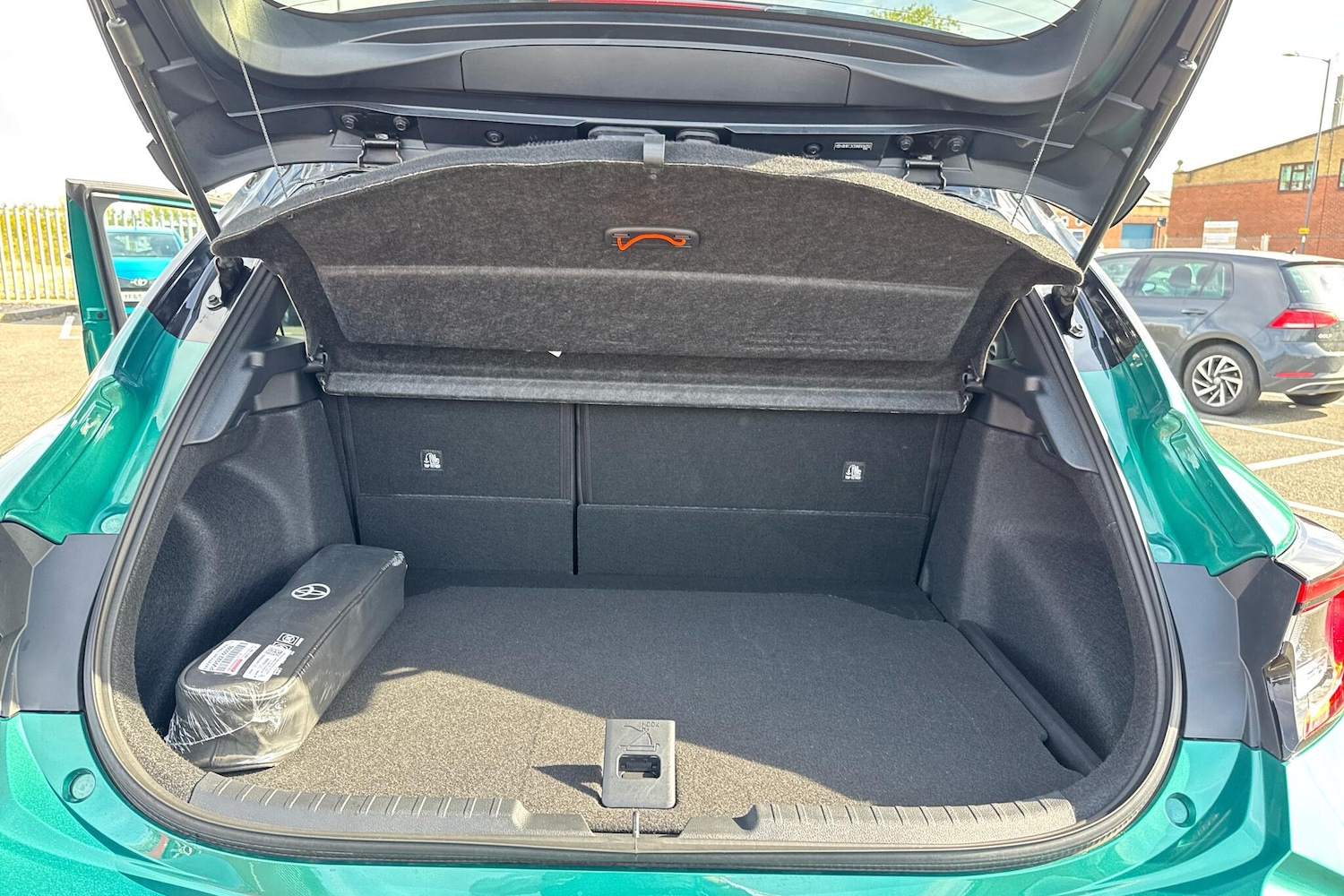 Used Toyota Corolla 2024 for sale - 76327822: Photo 14