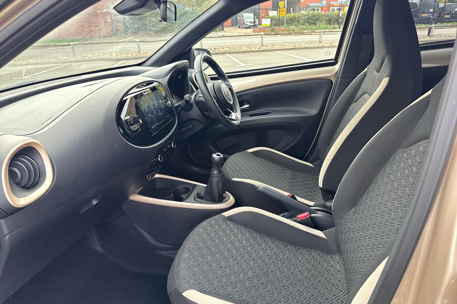 Used Toyota Aygo X 2024 for sale - 75733612: Photo 10