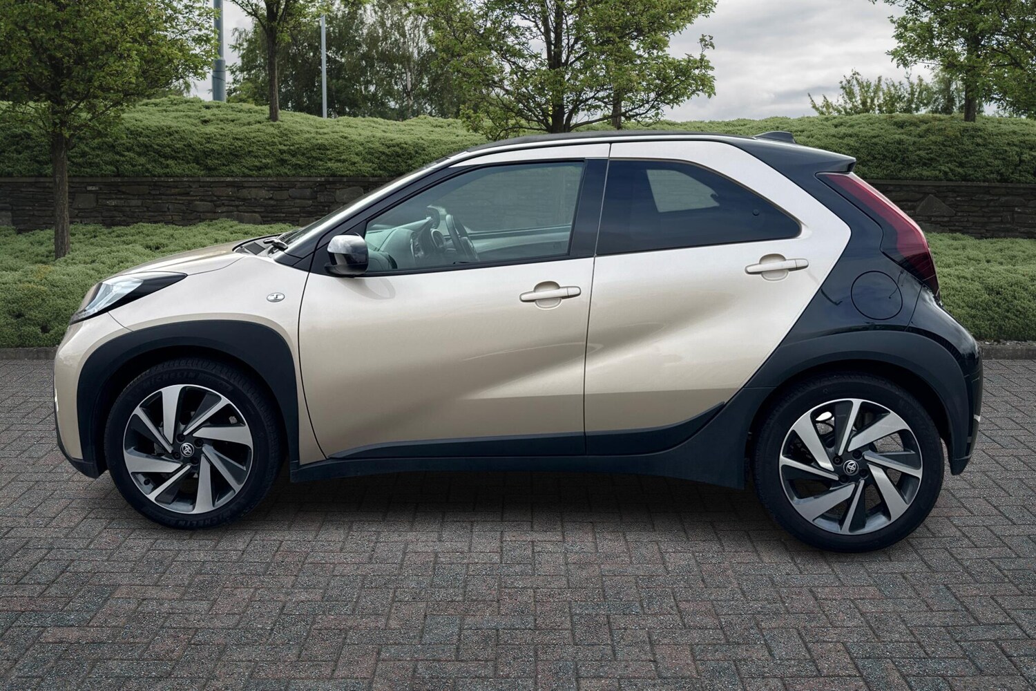 Used Toyota Aygo X 2024 for sale - 75733612: Photo 17