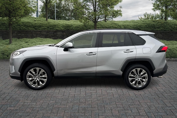 Used Toyota RAV4 2021 for sale - 76073821: Photo 17