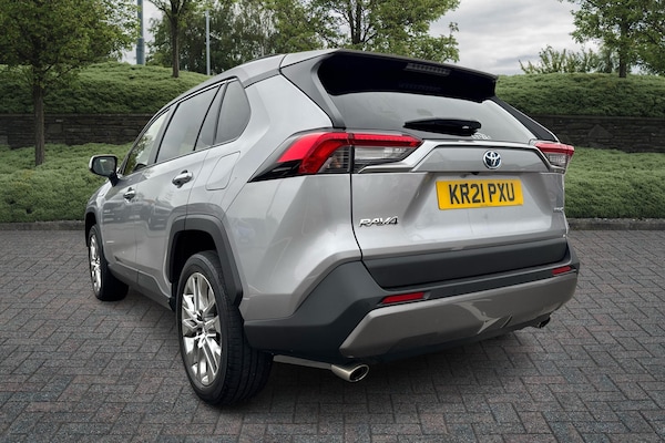Used Toyota RAV4 2021 for sale - 76073821: Photo 4