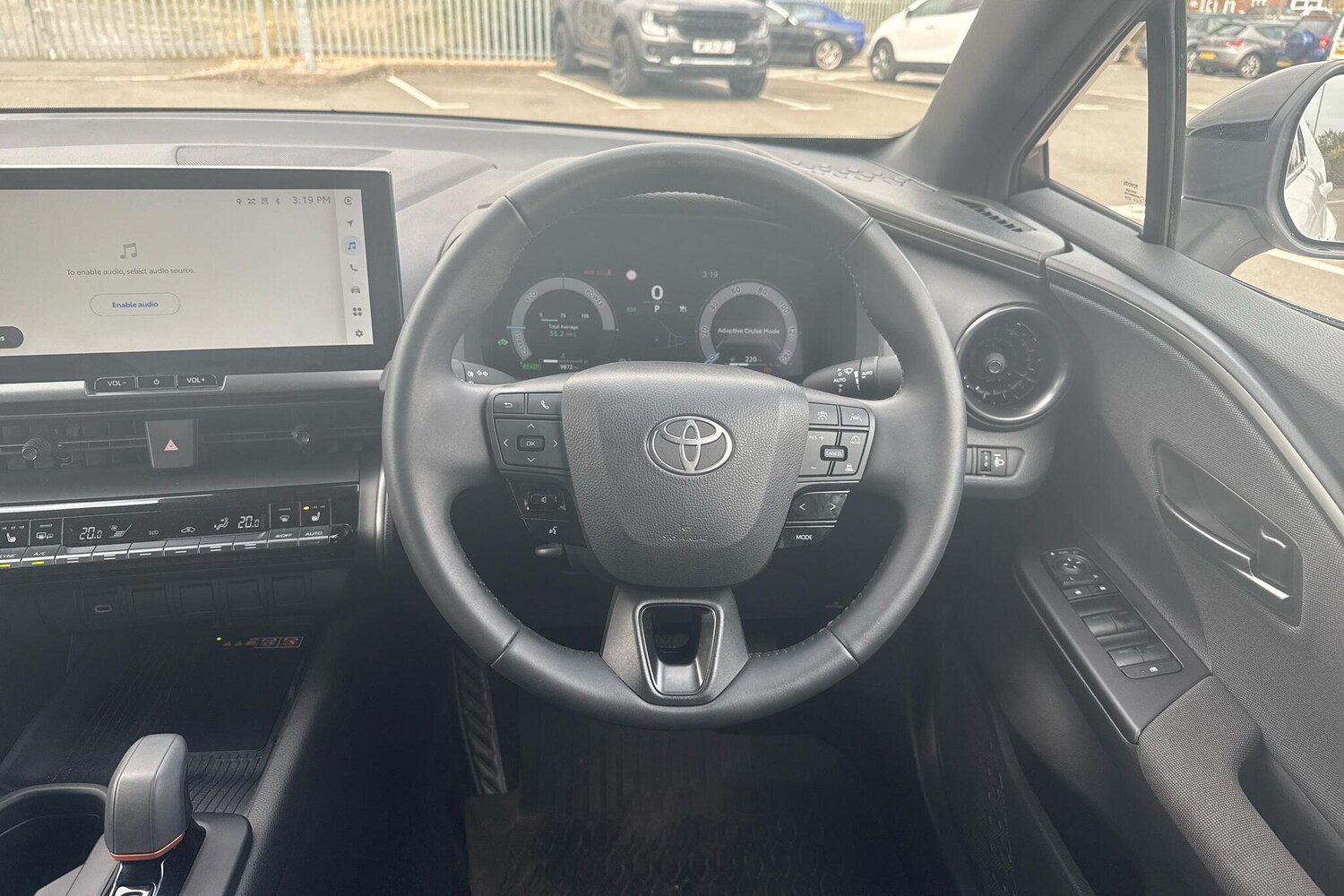 Used Toyota C-HR 2024 for sale - 77575925: Photo 6