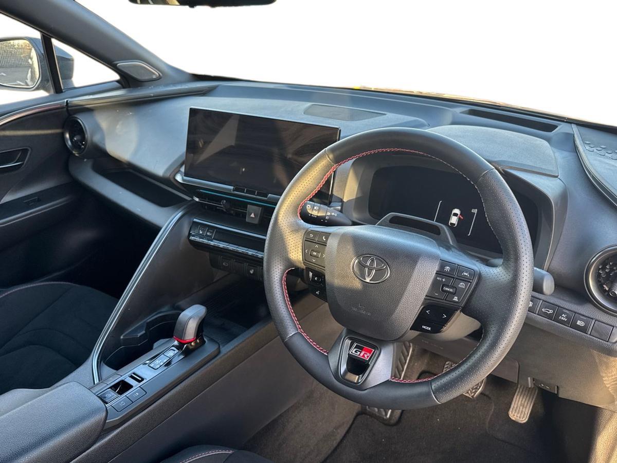 Used Toyota C-HR 2025 for sale - 77176902: Photo 12