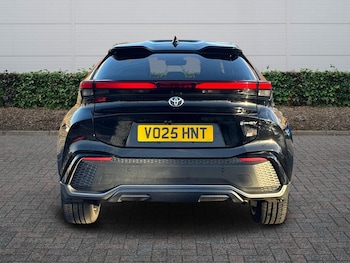 Used Toyota C-HR 2025 for sale - 77176902: Photo