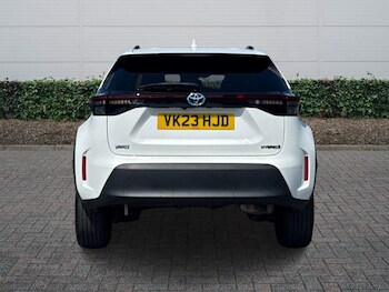 Used Toyota Yaris Cross 2023 for sale - 79249941: Photo