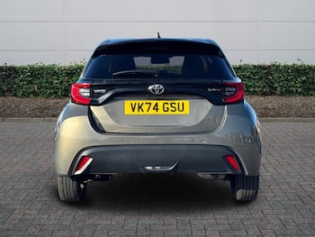 Used Toyota Yaris 2024 for sale - 79613645: Photo