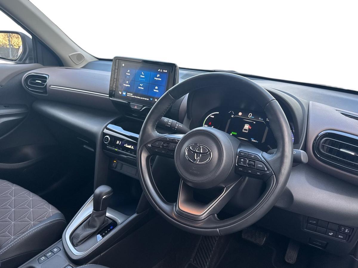 Used Toyota Yaris Cross 2023 for sale - 77346320: Photo 12