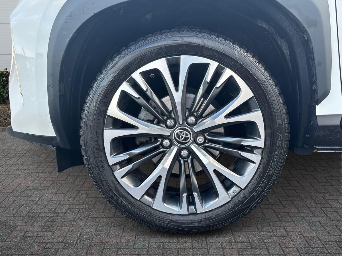 Used Toyota Yaris Cross 2023 for sale - 77346320: Photo 6