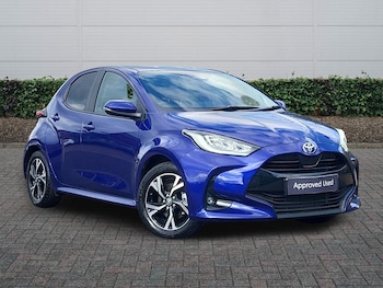 Used Toyota Yaris 2024 for sale - 79063560: Photo