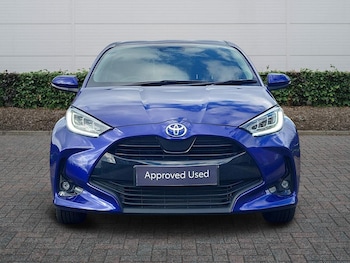 Used Toyota Yaris 2024 for sale - 79063560: Photo