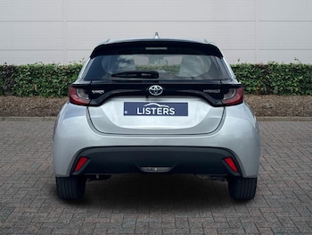 Used Toyota Yaris 2023 for sale - 79472786: Photo